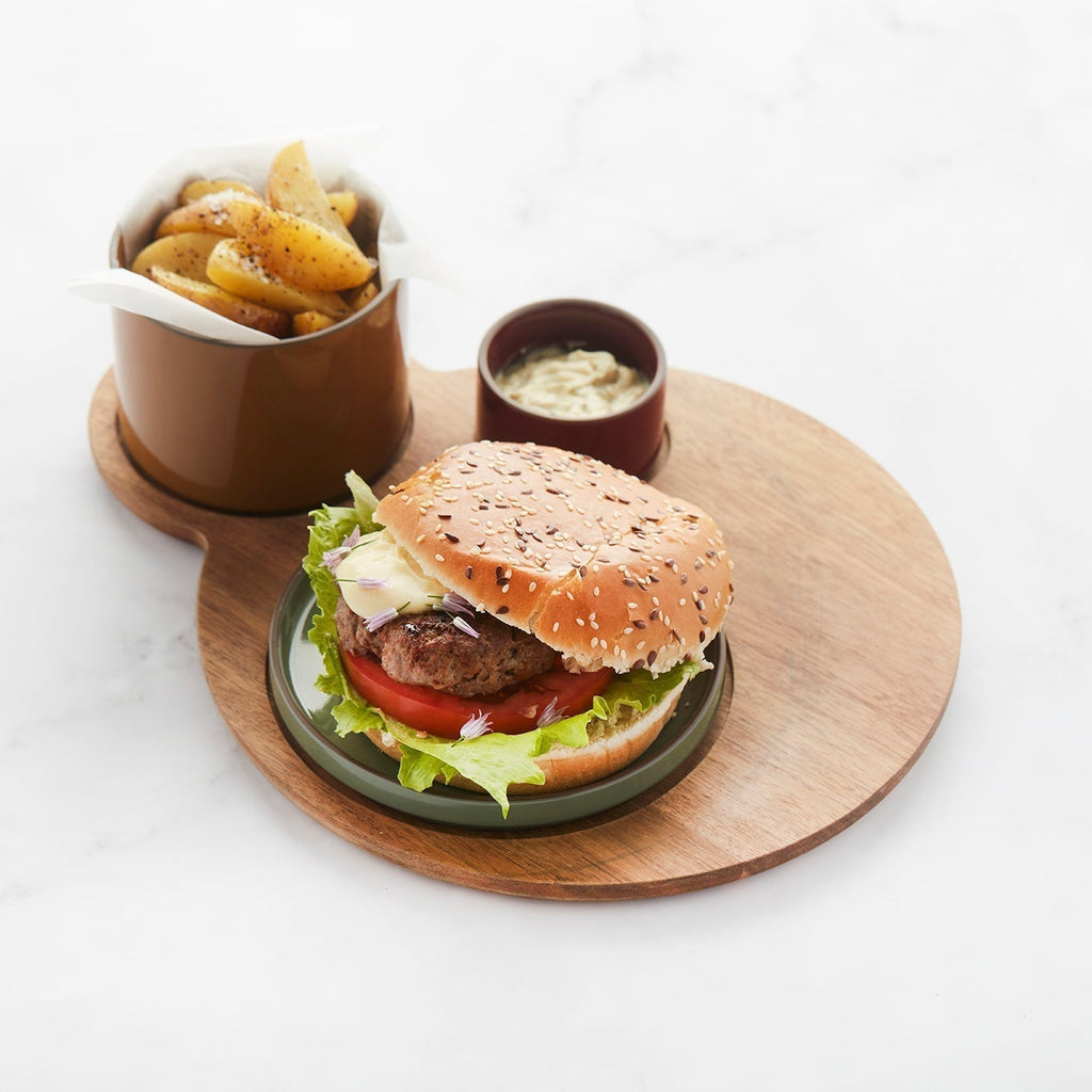 Homemade burgers & potato wedges served in style with our burger set