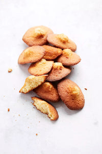 Bakvorm met anti-aanbaklaag voor 12 madeleines