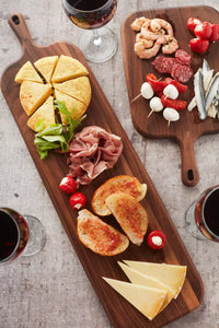 Walnut wood serving board 60x16.5cm FSC®