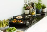 Pan-à-moi cast iron fish pan with excalibur non-stick coating 38x26cm