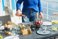 4-piece wine set: electric wine opener, pourer, vacuum stopper, foil cutter