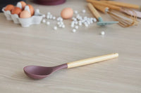 Lepel met bamboe handvat vintage maroon