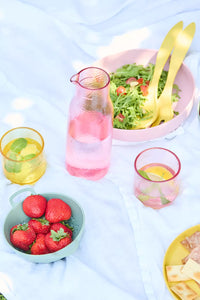 Jug in clear rPET with lid Dusty Pink 1L