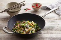 Pan-à-moi wok en fonte avec revêtement excalibur ø 30cm