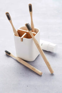 Set of 4 bamboo toothbrushes