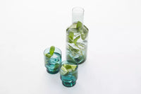 Set de 2 verres verts 220ml et carafe vert/gris 1L